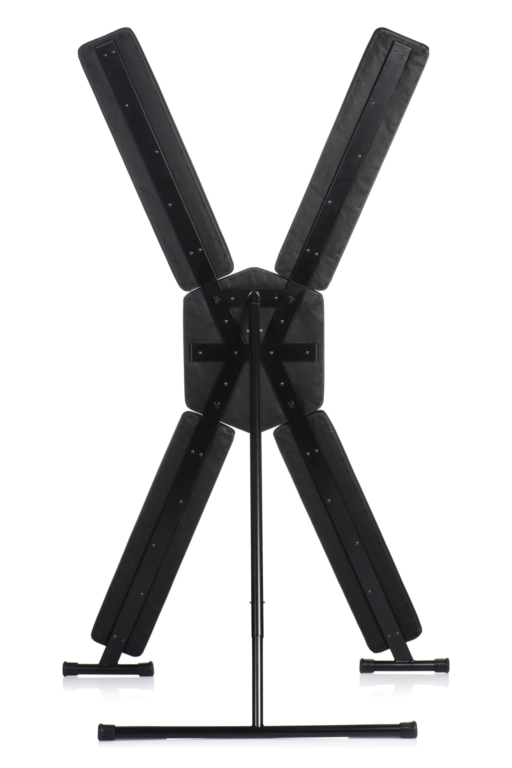 XR Brands - St. Andrews Cross - Zwart