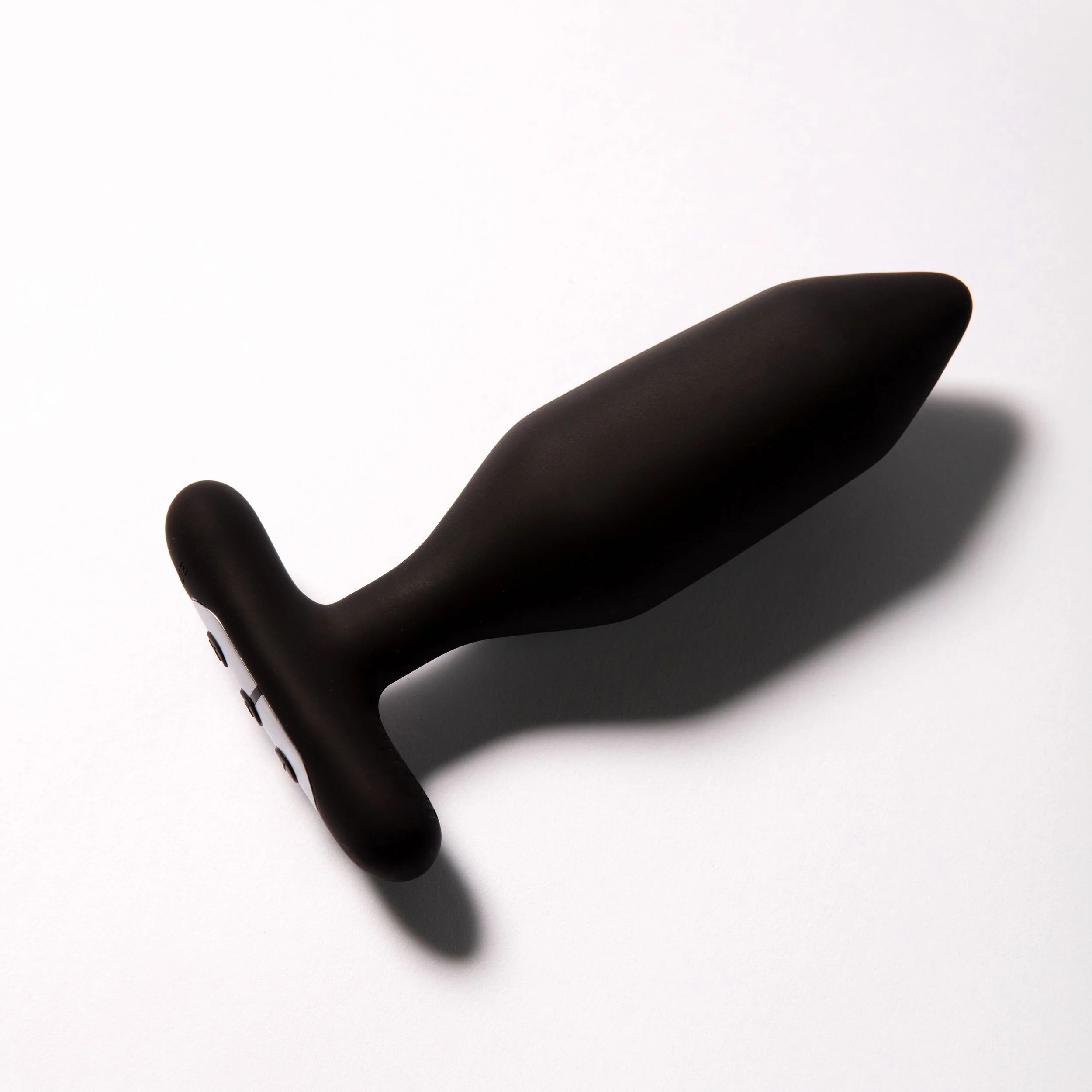 Je Joue - Onyx Butt Plug with Remote Control